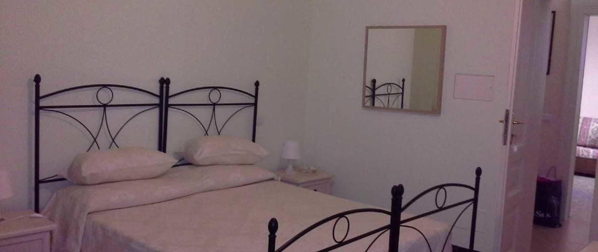 مبيت وإفطار ريجّو دي كالابريا La Casa Di Ermelinda المظهر الخارجي الصورة
